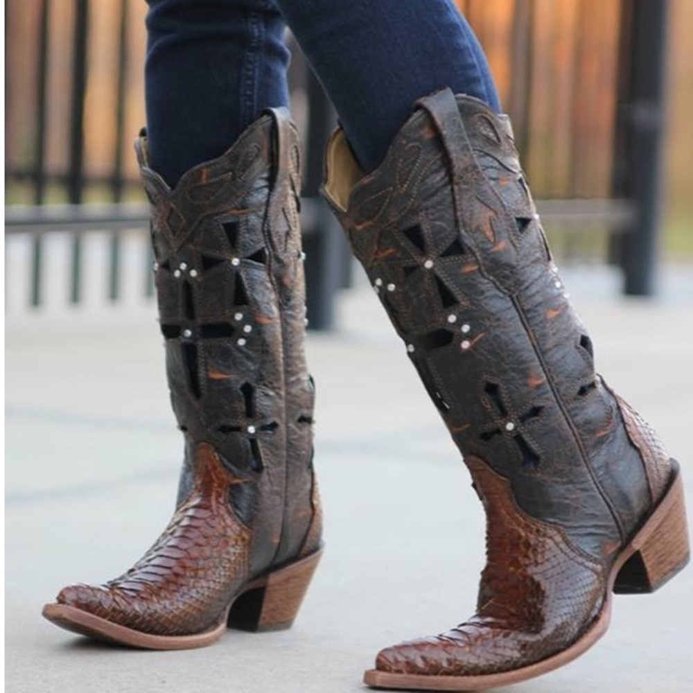 Corral Boots